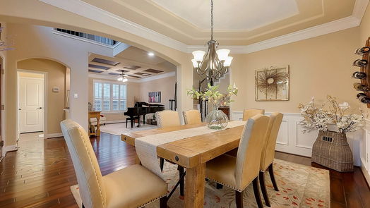 Spring 2-story, 4-bed 18114 Norwood Oaks Drive-idx