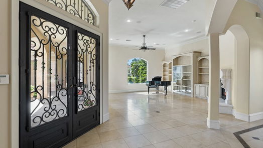 Spring 2-story, 4-bed 11 Lake Sterling Gate Drive-idx