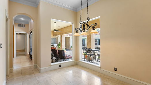 Spring 2-story, 4-bed 11 Lake Sterling Gate Drive-idx