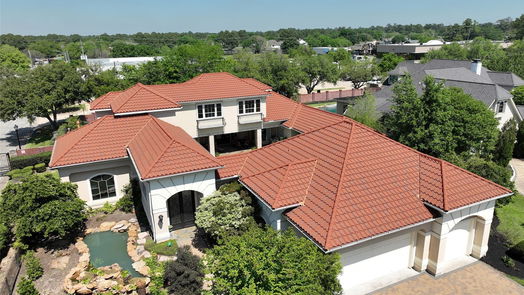 Spring 2-story, 4-bed 11 Lake Sterling Gate Drive-idx