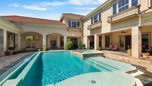 Spring 2-story, 4-bed 11 Lake Sterling Gate Drive-idx