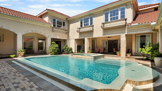 Spring 2-story, 4-bed 11 Lake Sterling Gate Drive-idx