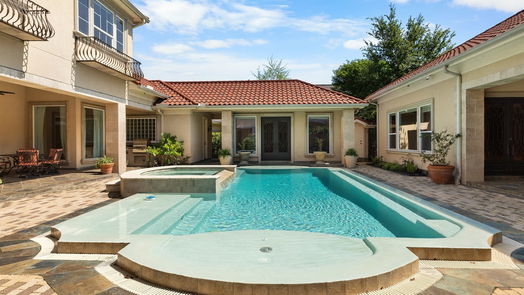 Spring 2-story, 4-bed 11 Lake Sterling Gate Drive-idx