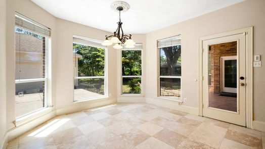 Spring 2-story, 4-bed 18925 Mountain Spring Drive-idx