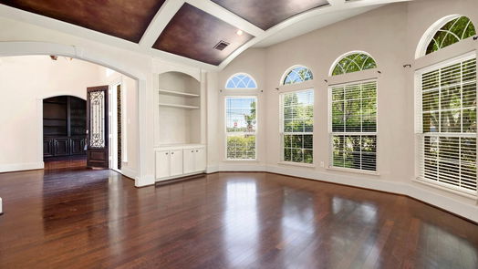 Spring 2-story, 4-bed 18925 Mountain Spring Drive-idx