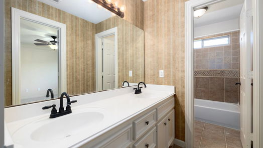 Spring 2-story, 4-bed 18925 Mountain Spring Drive-idx