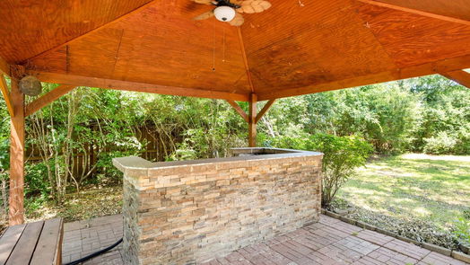 Spring 2-story, 4-bed 18925 Mountain Spring Drive-idx