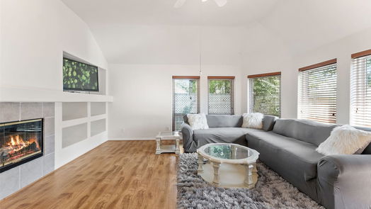 Spring 1-story, 3-bed 5726 Logan Park Drive-idx