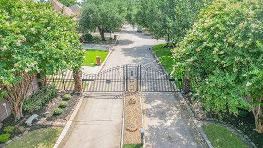 Spring 1-story, 3-bed 5726 Logan Park Drive-idx