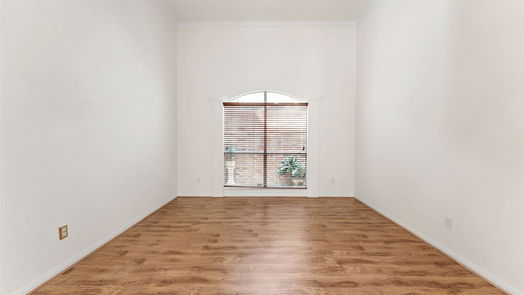 Spring 1-story, 3-bed 5726 Logan Park Drive-idx