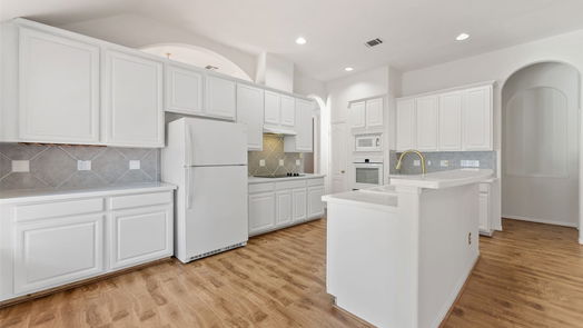 Spring 1-story, 3-bed 5726 Logan Park Drive-idx