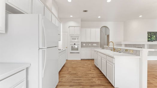 Spring 1-story, 3-bed 5726 Logan Park Drive-idx