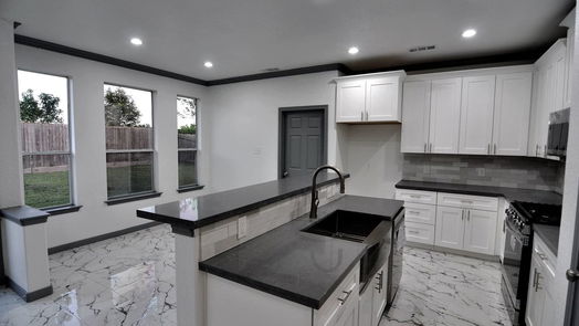 Spring 2-story, 4-bed 5511 Upland Brook Lane-idx