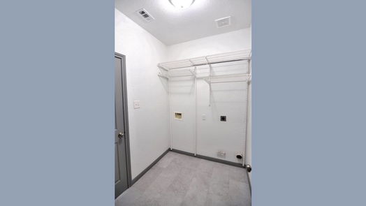 Spring 2-story, 4-bed 5511 Upland Brook Lane-idx