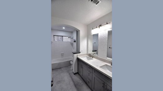 Spring 2-story, 4-bed 5511 Upland Brook Lane-idx