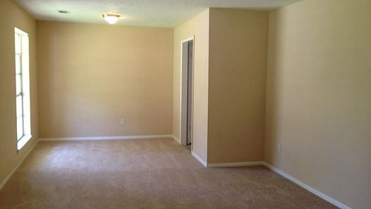 Spring 2-story, 4-bed 9726 Dalmally Street-idx