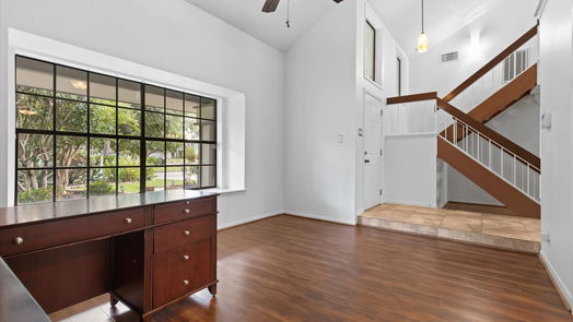 Spring 2-story, 3-bed 18506 Islandbreeze Drive-idx
