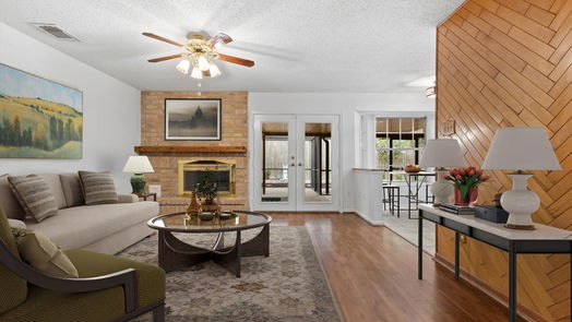 Spring 2-story, 3-bed 18506 Islandbreeze Drive-idx