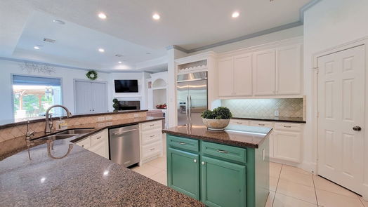 Spring 2-story, 6-bed 6118 Windrose Hollow Lane-idx