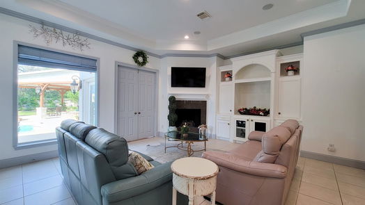 Spring 2-story, 6-bed 6118 Windrose Hollow Lane-idx