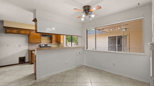 Spring null-story, 3-bed 6931 Falling Waters Drive-idx