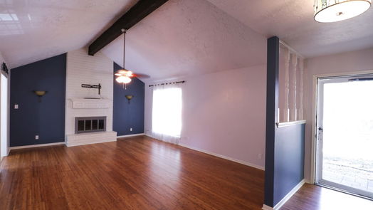 Spring null-story, 3-bed 7107 Sandy Knolls Drive-idx