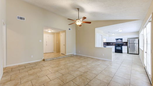 Spring null-story, 4-bed 9502 Dundalk Street-idx