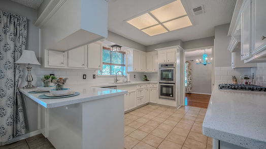 Spring 1-story, 4-bed 6819 Wimbledon Estates Drive-idx