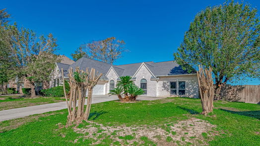 Spring null-story, 3-bed 16002 Castletown Park Court-idx