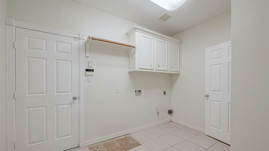 Spring null-story, 3-bed 16002 Castletown Park Court-idx