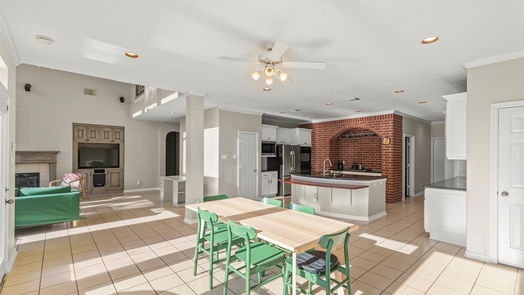 Spring 2-story, 5-bed 9639 Audubon Park Drive-idx