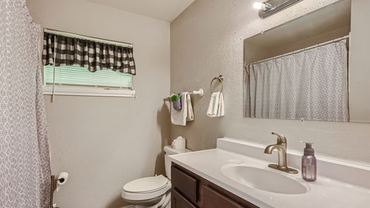 Spring 1-story, 3-bed 3211 Kentwood Drive-idx