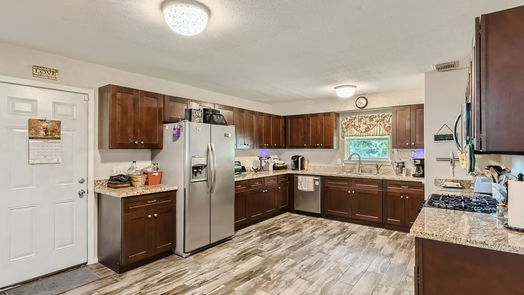 Spring 1-story, 3-bed 3211 Kentwood Drive-idx