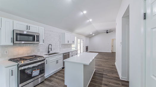 Spring 1-story, 3-bed 15 N Summer Star Court-idx