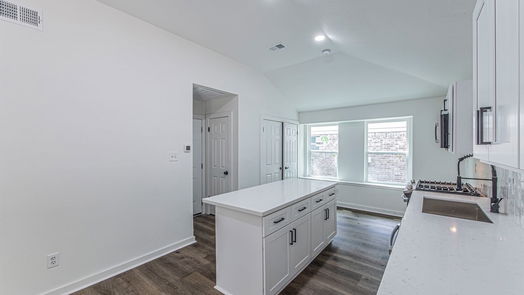 Spring 1-story, 3-bed 15 N Summer Star Court-idx