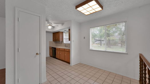 Spring 1-story, 4-bed 24714 Hickory Hill Road-idx