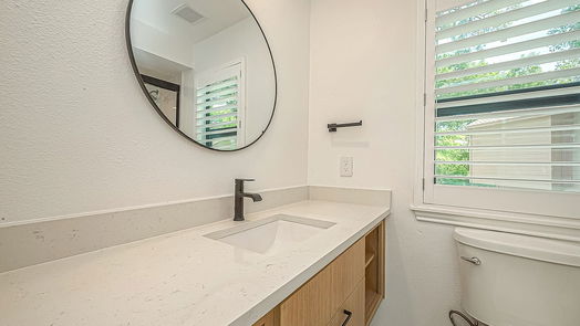 The Woodlands 2-story, 5-bed 66 Lazy Lane-idx