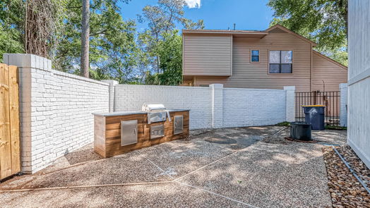 The Woodlands 2-story, 5-bed 66 Lazy Lane-idx