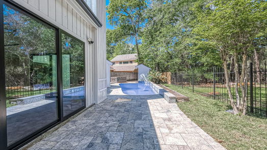 The Woodlands 2-story, 5-bed 66 Lazy Lane-idx