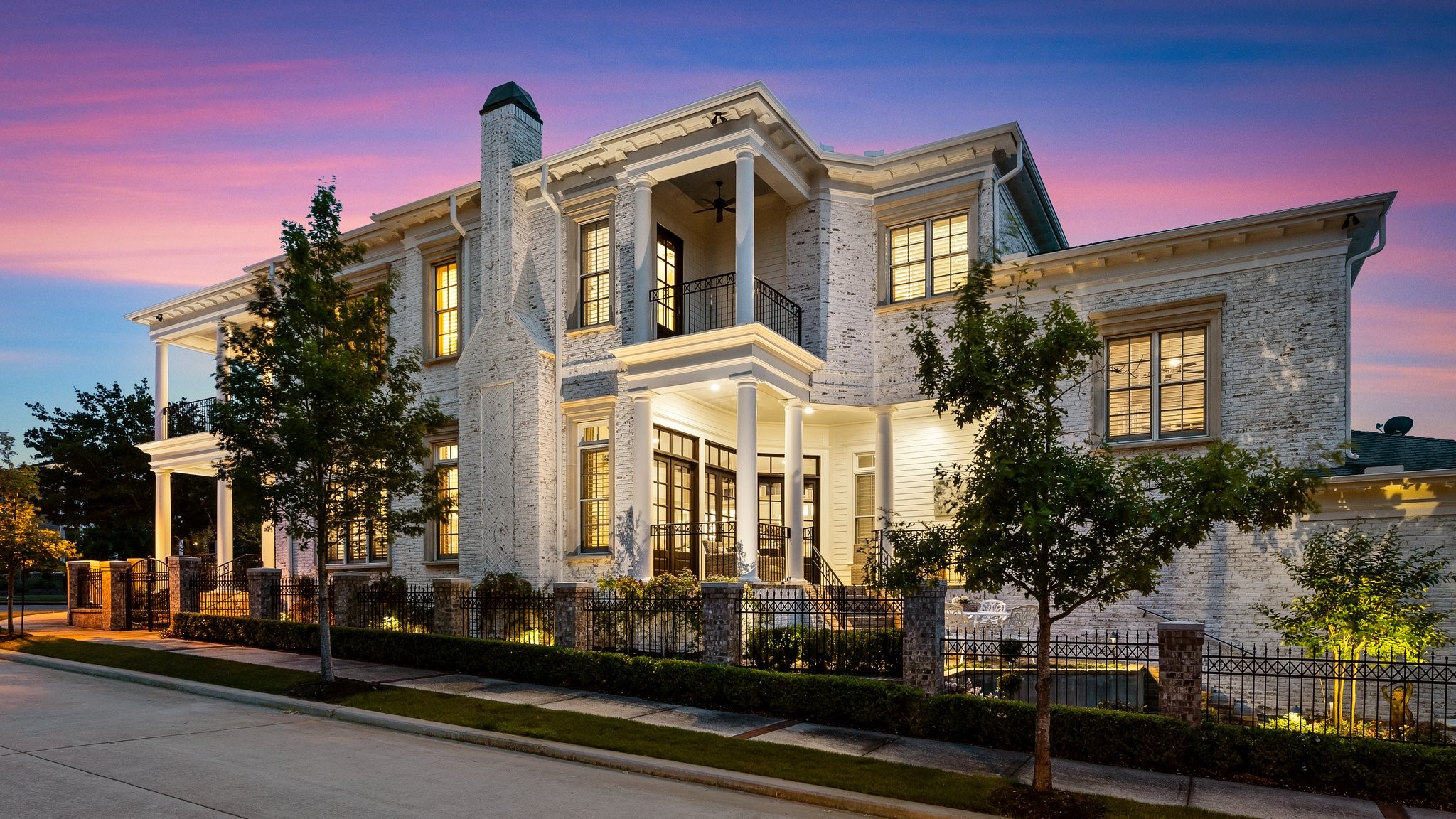 The Woodlands 2-story, 4-bed 70 N Bay Boulevard-idx
