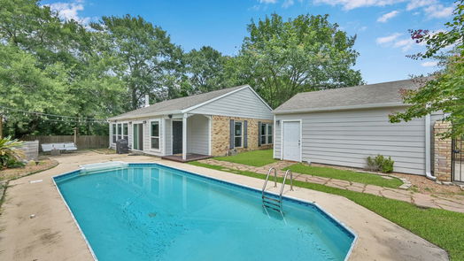 The Woodlands 1-story, 3-bed 69 Wind Whisper Court-idx