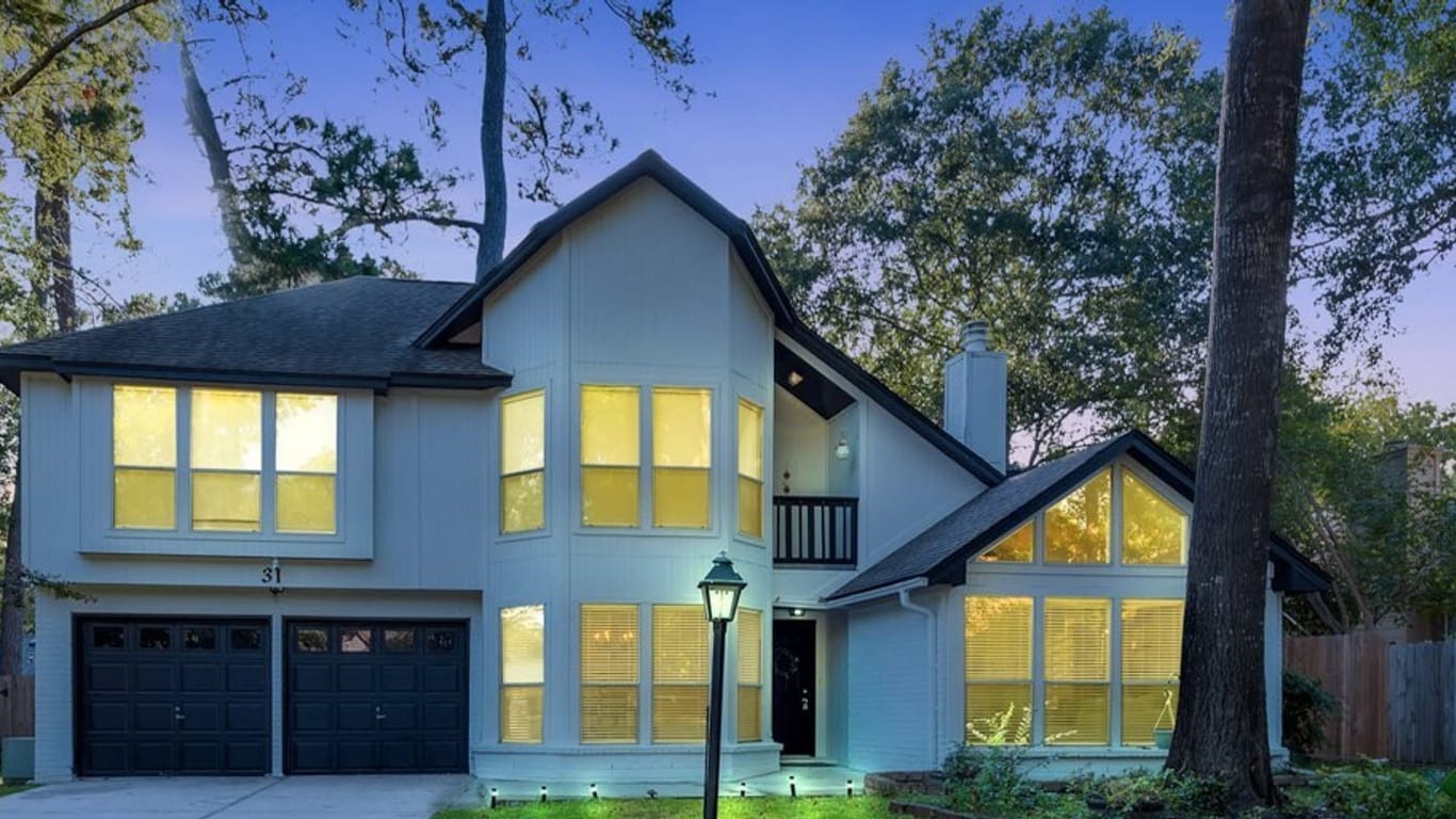 The Woodlands 2-story, 4-bed 31 N Drifting Leaf Court-idx