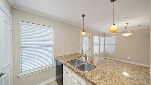 The Woodlands 2-story, 3-bed 60 Cokeberry Court 60-idx