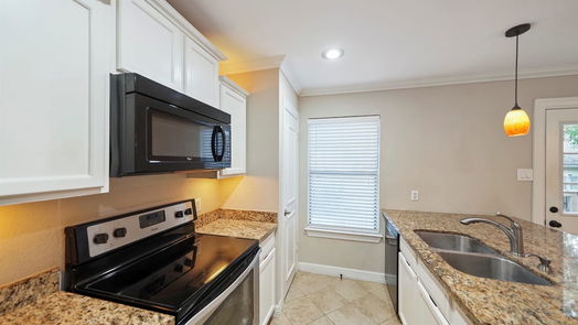 The Woodlands 2-story, 3-bed 60 Cokeberry Court 60-idx