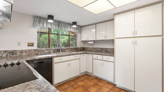 The Woodlands 2-story, 4-bed 10711 E Timberwagon Circle-idx