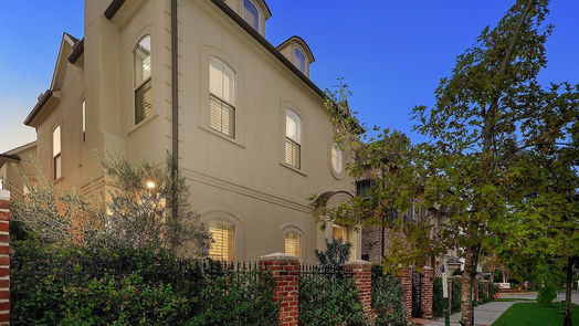 The Woodlands 3-story, 3-bed 2510 Lake Front Circle-idx