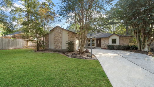 The Woodlands null-story, 4-bed 34 N Drifting Leaf Court-idx