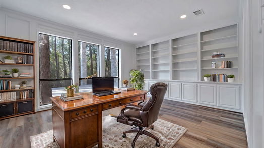 The Woodlands 2-story, 7-bed 10608 Wild Ridge Drive-idx