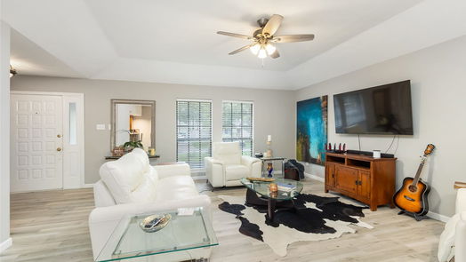 Spring 1-story, 4-bed 118 E Mistybreeze Circle-idx