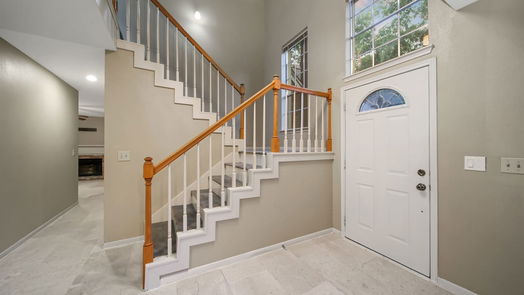 Spring 2-story, 4-bed 15 Cottage Grove Place-idx